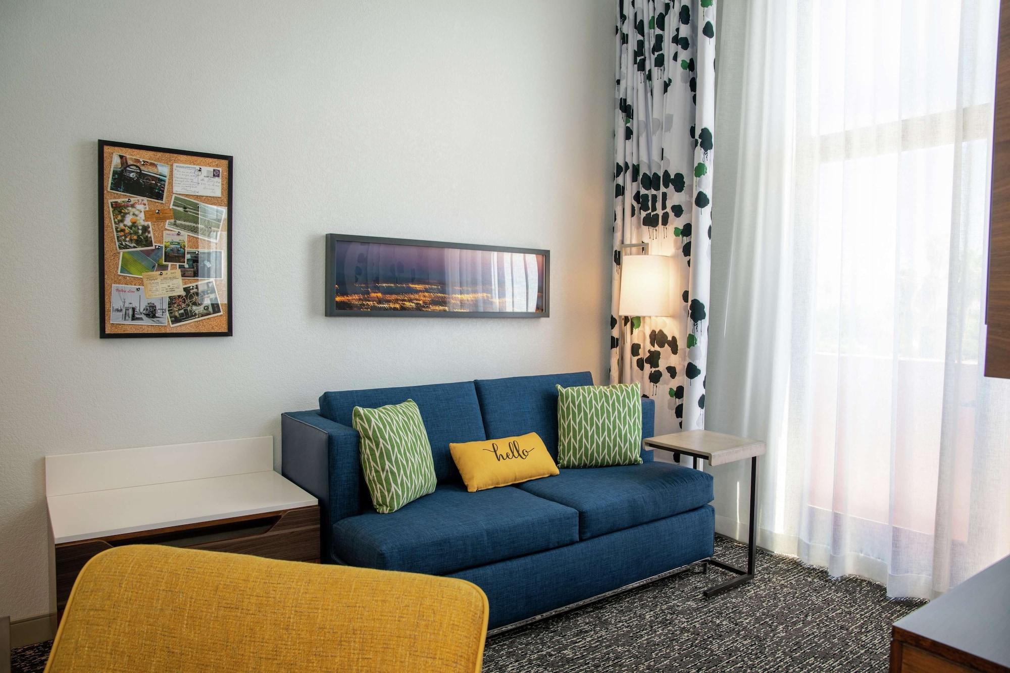 Hotel Hampton & Sherman Oaks 3*