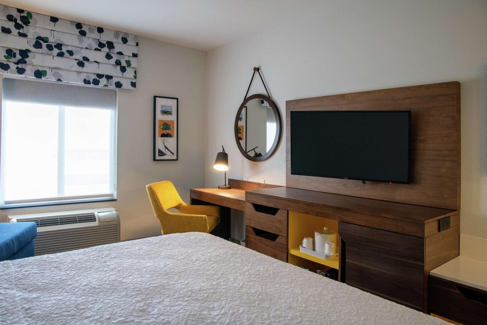 Hotel Hampton & Sherman Oaks 3*